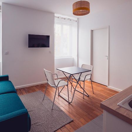 Large Studio Lumineux Et Neuf, Parking Gratuit Châteauroux エクステリア 写真